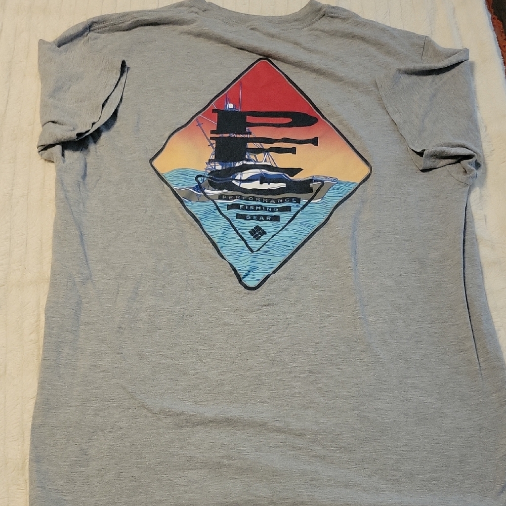 Columbia Heather Gray Graphic PFG Tee - Picture 5 of 5